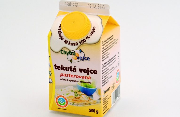 Tekutá vejce v krabici