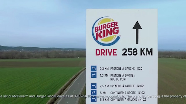 Burger King vrátil ve Francii McDonaldu úder s grácií