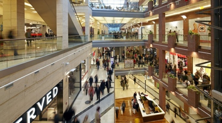 Zákaz nedělního prodeje v Maďarsku po roce zrušili