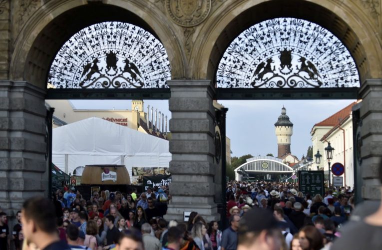 Pilsner Urquell ruší letošní ročník Pilsner Festu