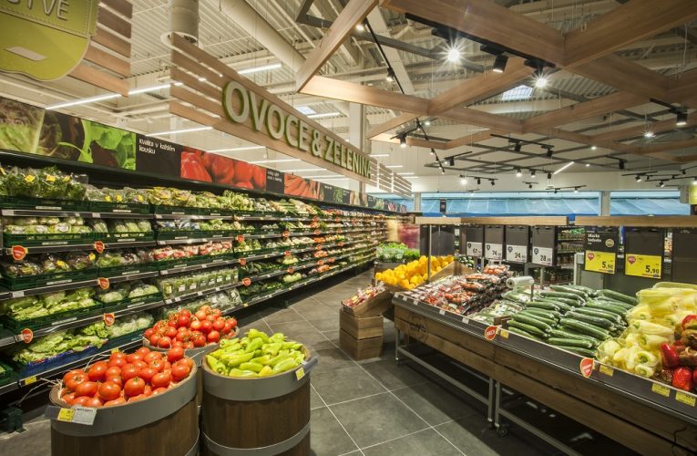 Hypermarkety opět posílily svou pozici na českém trhu s rychloobrátkovým zbožím