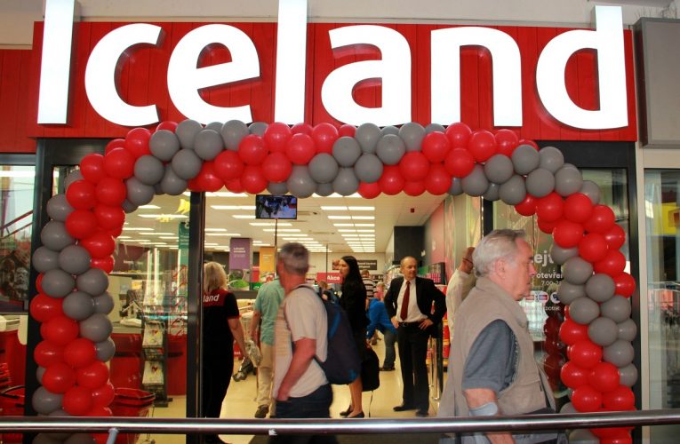 Expert na mražené potraviny Iceland dnes otevřel další pražskou prodejnu v novém designu