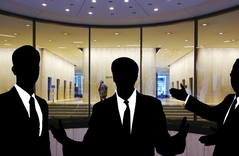 Hlavní prioritou odpovědných firem v České republice podle spotřebitelů je především nabídka dobrého pracovního uplatnění