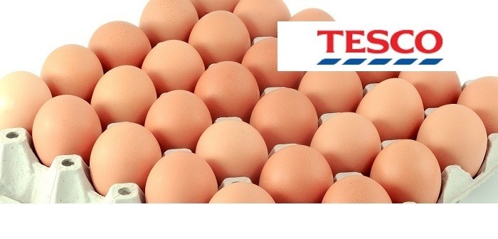 Tesco přestane prodávat vejce z klecových chovů ve středoevropských obchodech do roku 2025