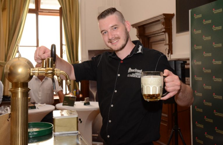 Vítězi Pilsner Urquell Master Bartender 2017 už pomalu končí úřadování