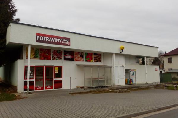 Prodejny potravin mizí z nejmenších obcí a center měst