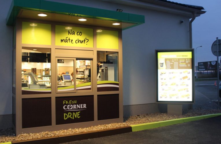 MOL představil první občerstvovací Fresh Corner Drive v Česku
