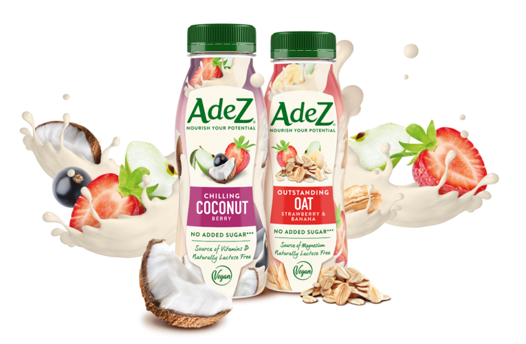 Na český trh vstupuje nová značka rostlinných nápojů AdeZ