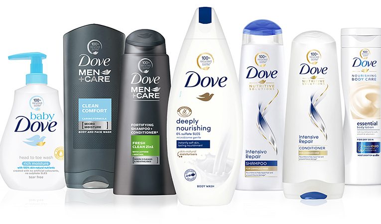 Značka Dove začne používat 100% recyklované plastové lahve a její světoznámé krémové tablety budou zcela bez plastu