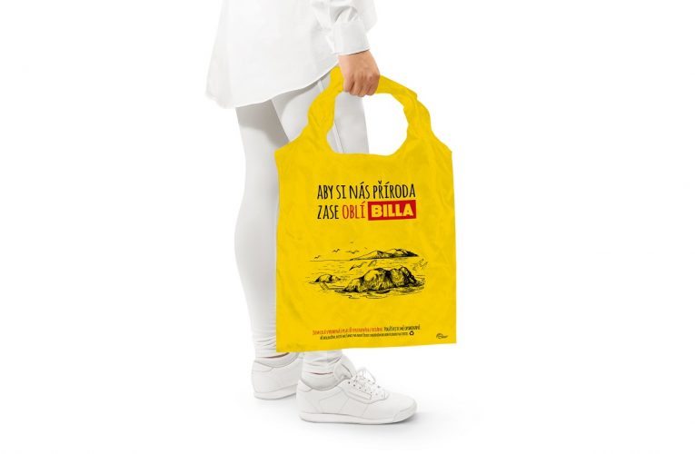 BILLA vyrobila tašky z 15 tun plastů vylovených v Pacifiku