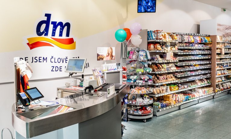 Online shop dm.cz slaví tři roky na českém e-commerce trhu