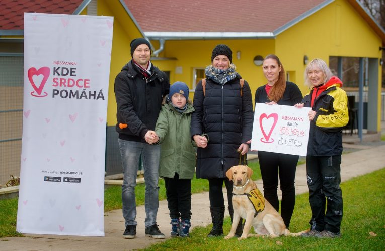 ROSSMANN věnuje dva miliony korun v rámci třetí vlny projektu KDE SRDCE POMÁHÁ