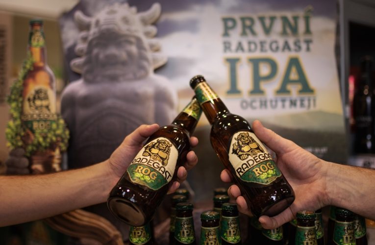 Radegast nabízí první svrchně kvašené pivo ve své historii