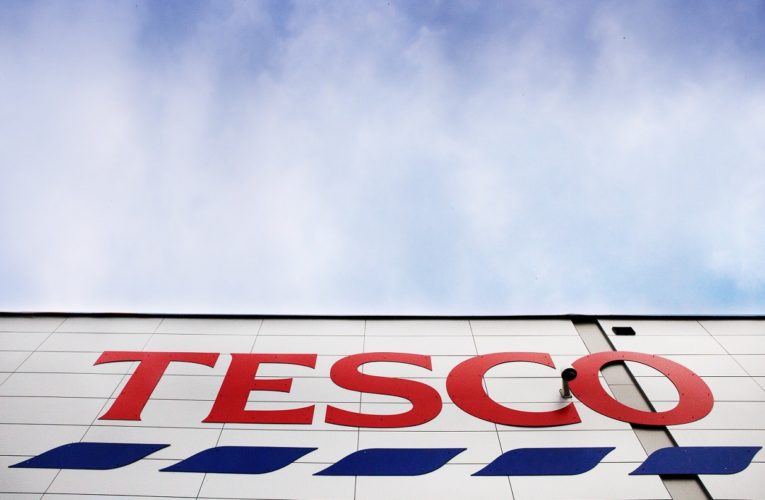 Tesco spouští mimořádnou potravinovou sbírku