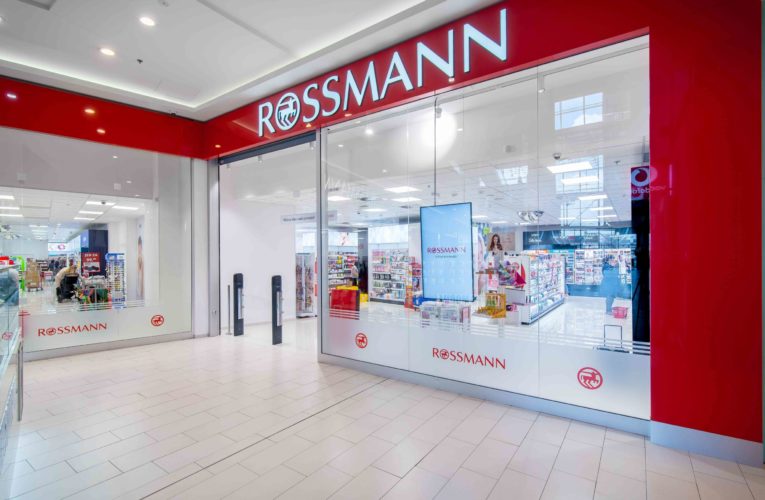 Zrekonstruované drogerie ROSSMANN v Opavě a Uherském Brodě