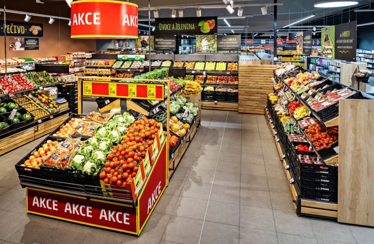 Průzkum: Diskontní řetězce táhnou nejvíce, láká cena