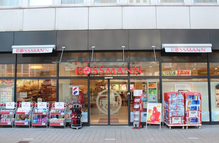 Rossmann otevřel díky technologii Ydistri nové prodejny i v době nedostatku zboží