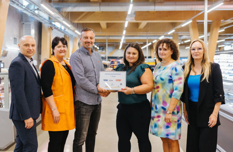 Povedená přestavba supermarketu Coop v Hustopečích získala ocenění v soutěži Visa Czech Top Shop