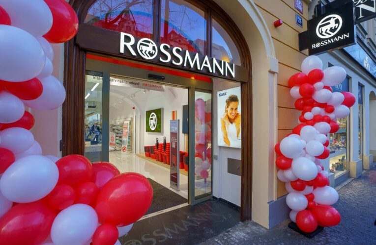 ROSSMANN otevírá nejmodernější prodejnu  drogerie na Václavském náměstí