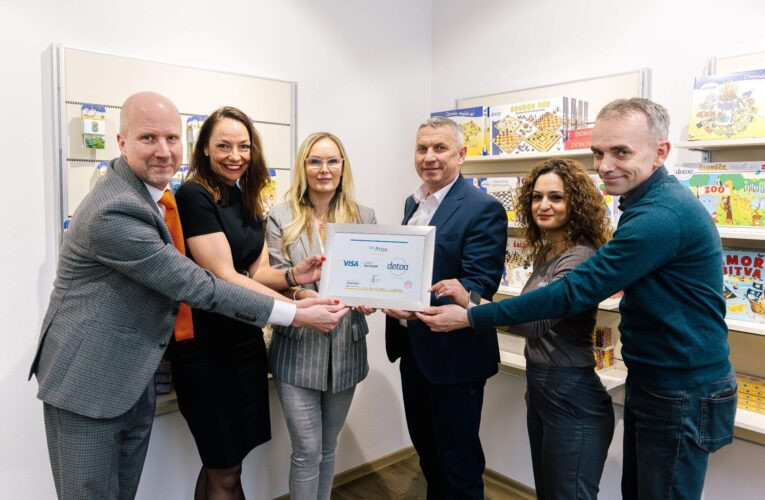 Detoa v Jizerských horách si převzala ocenění Visa Czech Top Shop