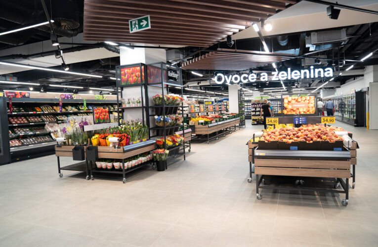 Oblíbený obchod Tesco je zpět na Národní