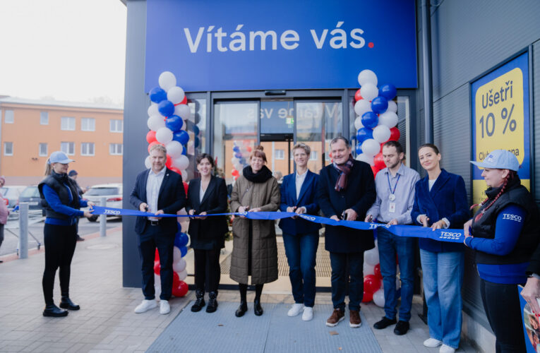 Tesco Slaný: nový přístup k otevírání prodejen s nízkými emisemi