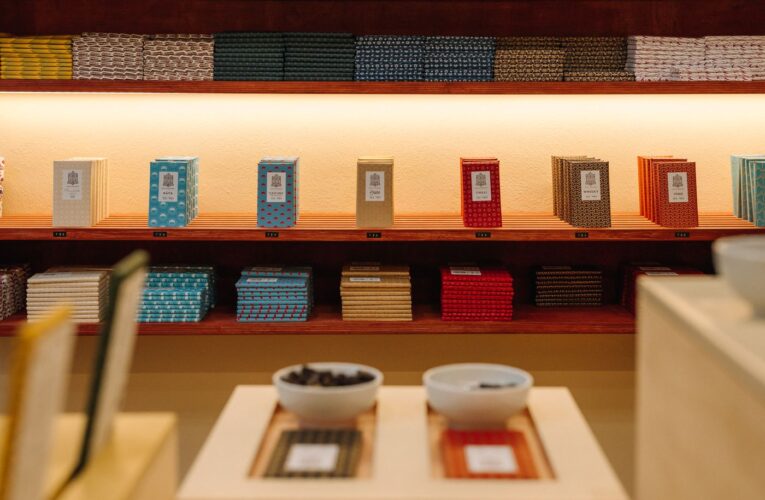 Ajala Chocolate otevírá svou první prodejnu a showroom – místo, kde čokoláda ožívá