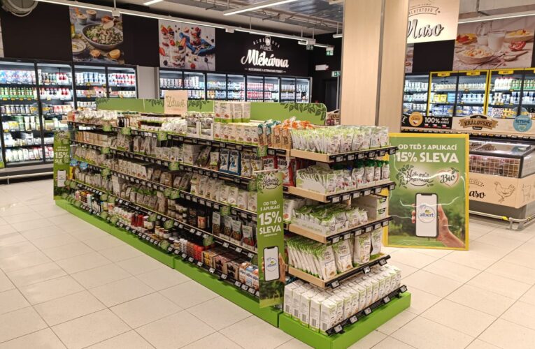 Řetězci Albert klesl loni zisk na dvě miliardy Kč, tržby mírně rostly