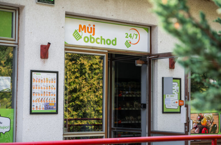 V obci na Domažlicku otevřeli 1. samoobslužnou obecní prodejnu v Plzeňském kraji