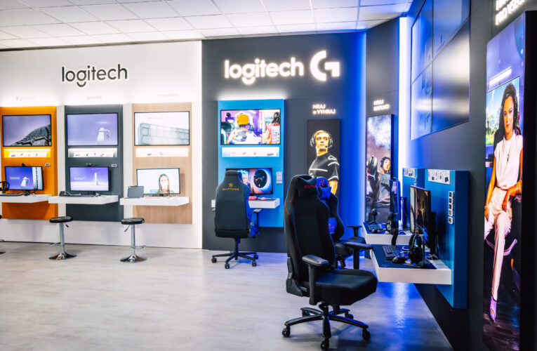Logitech otevírá exkluzivní shop-in-shop v showroomu Alzy