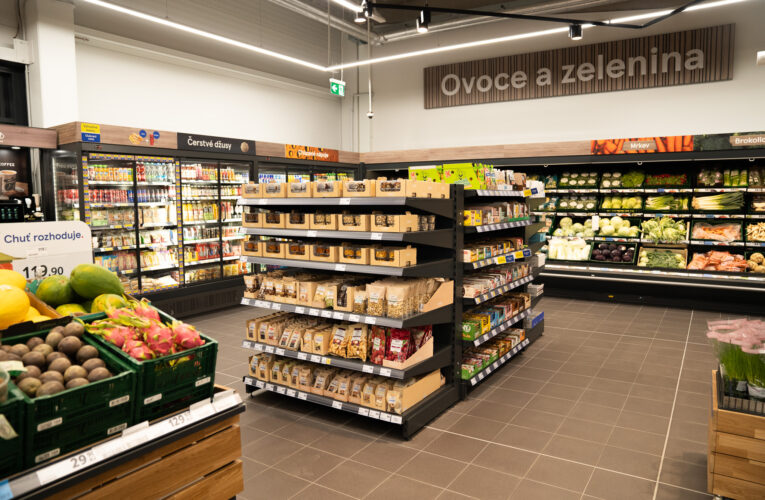 Tesco nová prodejna v Neratovicích: pohodlí, inovace a výhodný předvánoční nákup