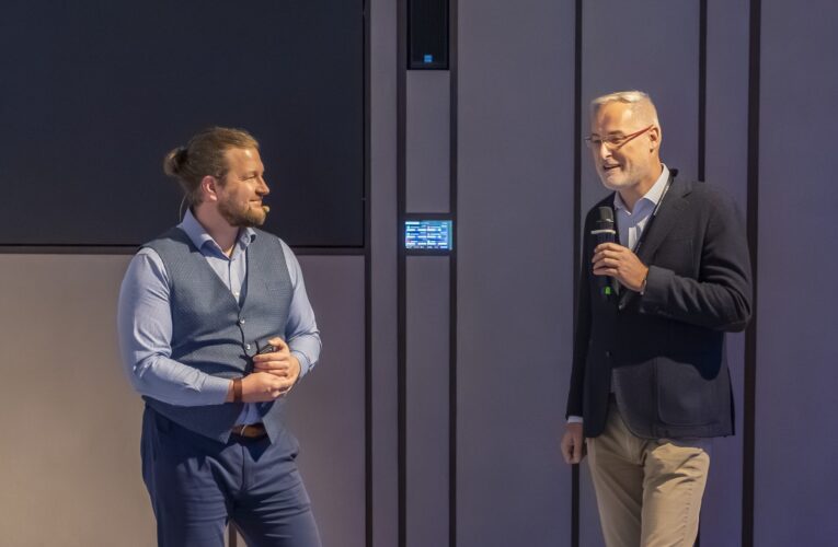 SAMSUNG 2D displej umí chytře simulovat 3D Avatara