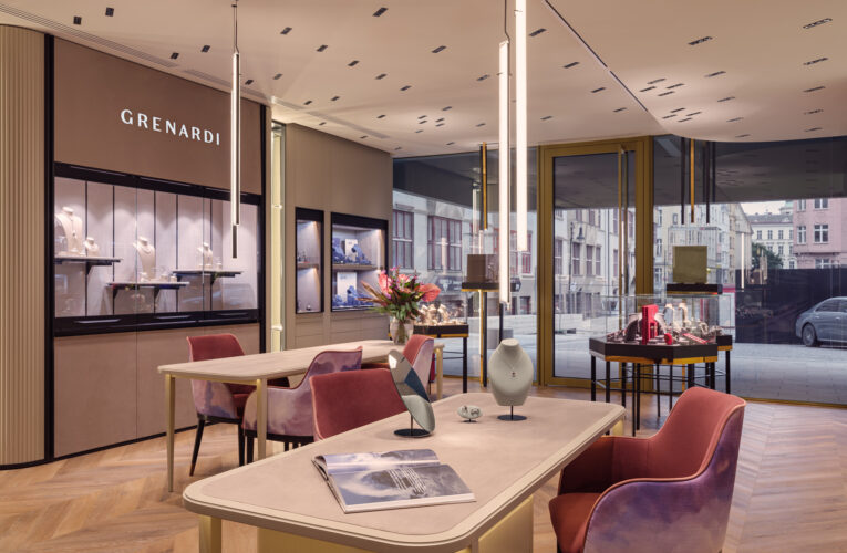 Klenotnický dům GRENARDI přichází do Prahy s unikátní vizí šperkařského kurátorství