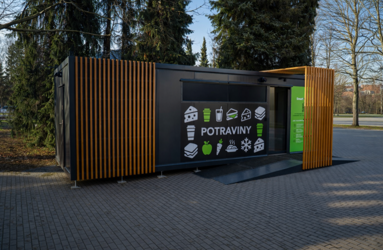 V kampusu ČZU v Praze začala fungovat bezobslužná prodejna