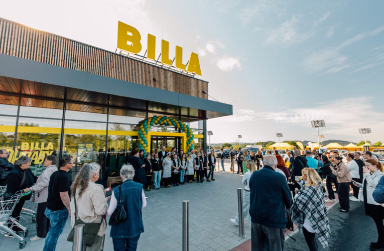 BILLA otevírá novou dřevostavbu v Senohrabech